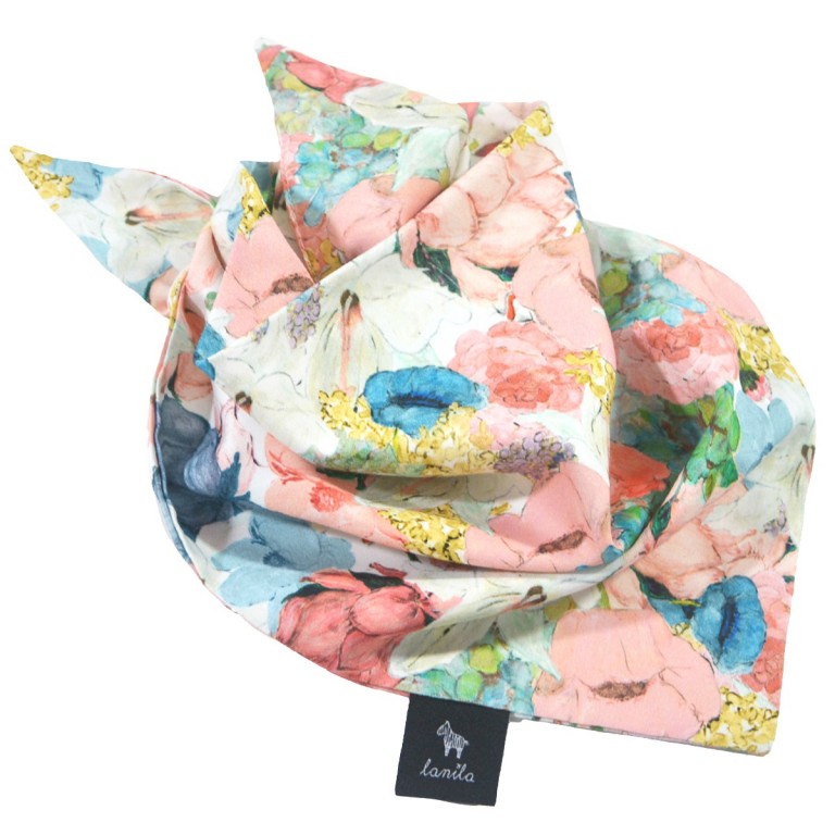 Scarf Lucy Bloom