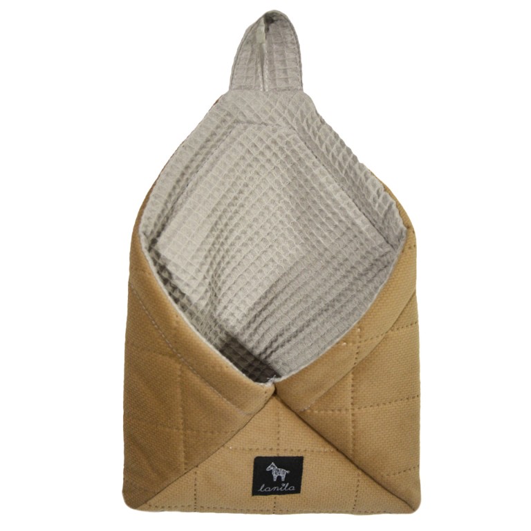 Hanging Container/Basket Caramel Velvet